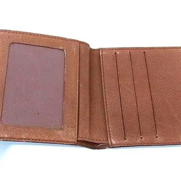 Louis Vuitton Monogram Bifold Wallet - Picture 4 of 6
